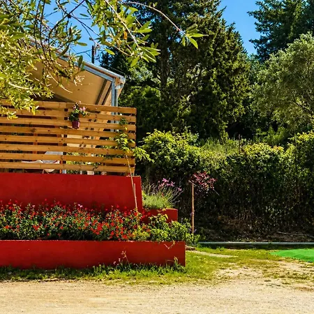 The Little Dream - Small Wooden Paradise Near The Sea Глифада